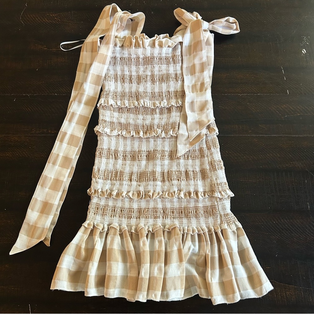 Mable Mini Dress . - Picture 3 of 10